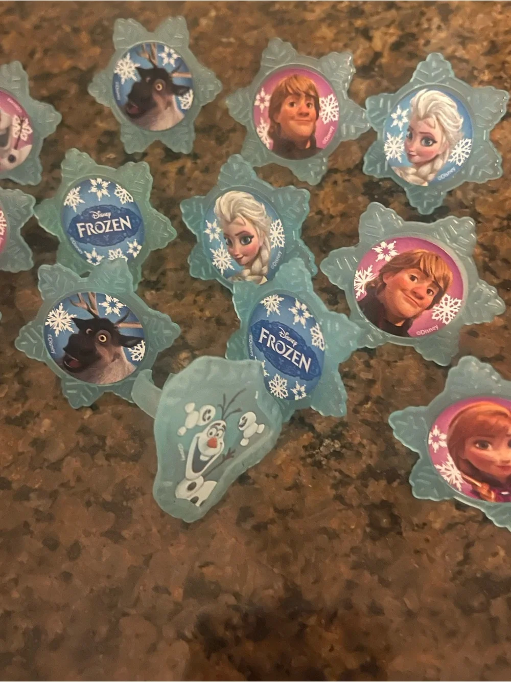 Disney’s Frozen Cupcake Rings